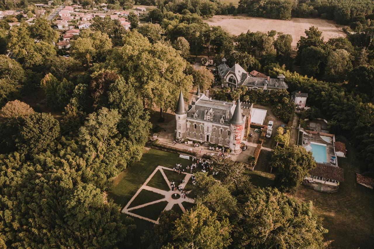 Chateau Belle Epoque - Chambres D'Hotes & Gites Linxe エクステリア 写真