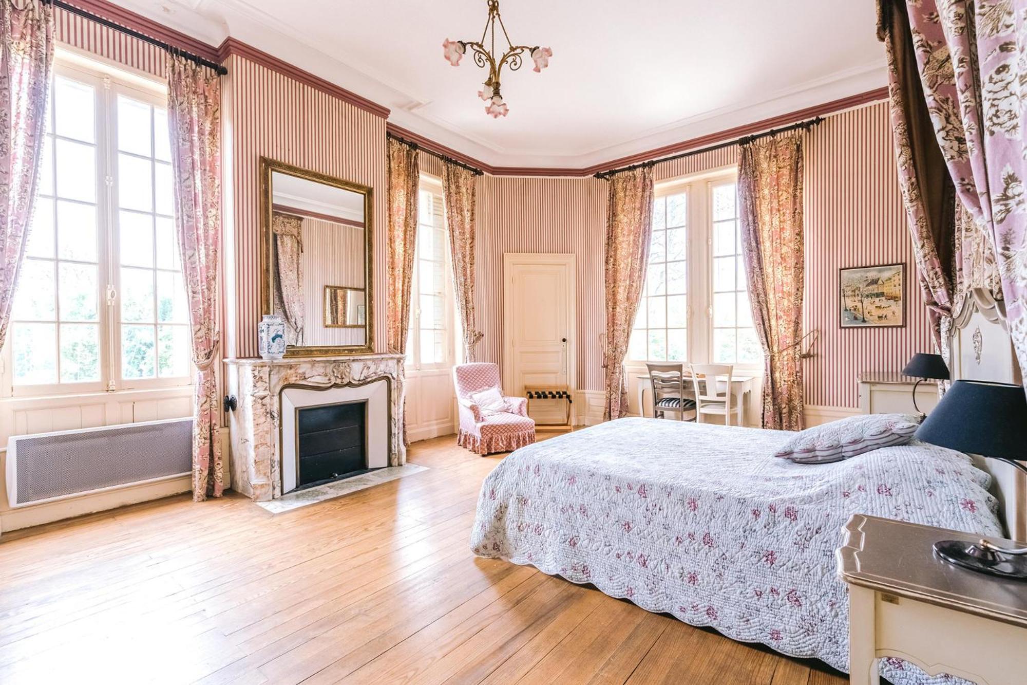 Chateau Belle Epoque - Chambres D'Hotes & Gites Linxe 部屋 写真